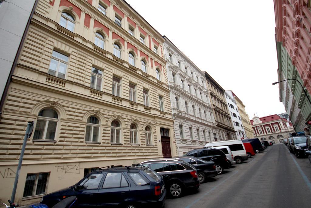 Halkova Studio Praag Buitenkant foto