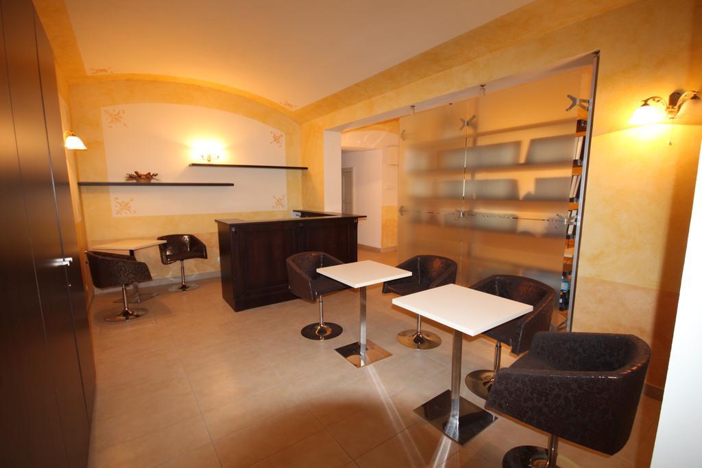 Halkova Studio Praag Kamer foto